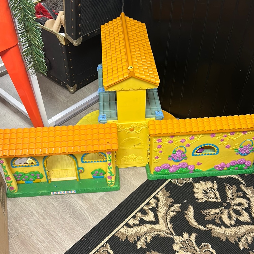 Dora’s house